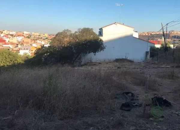 Terreno urbano de 0,2 ha en venta en Algeciras, Cadiz