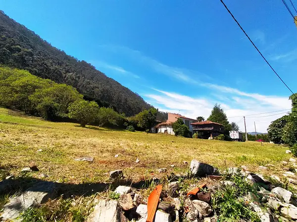 Finca rústica de 0,35 ha en venta en Asturias