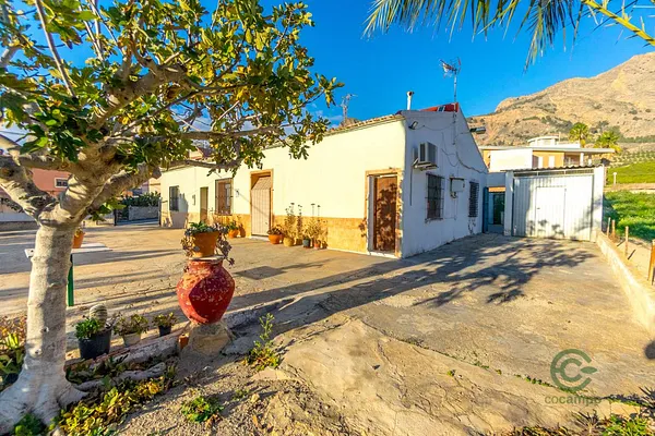 Finca rústica de 0,085 ha en venta en Orihuela, Alicante