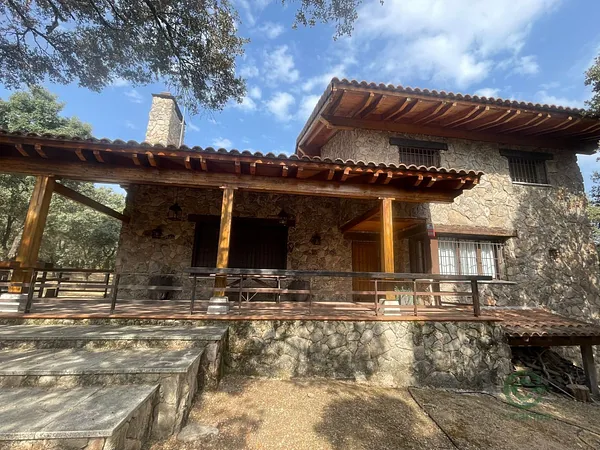 Finca rústica de 1,6 ha en venta en Toledo