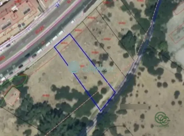 Terreno urbano de 0,12 ha en venta en Segovia, Segovia