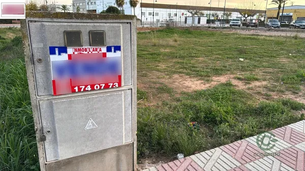 Terreno urbano de 0,0134 ha en venta en Benifaio, Valencia