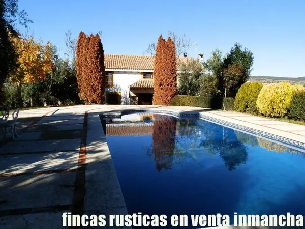 Finca agrícola de 40 ha en venta en Jaén