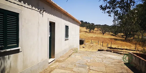 Finca rústica de 0,131 ha en venta en Almodôvar, Beja
