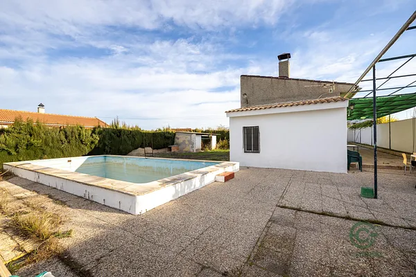 Terreno urbano de 0,1134 ha en venta en Maracena, Granada