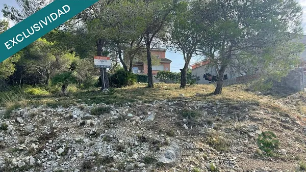 Terreno urbano de 0,0511 ha en venta en Canyelles, Barcelona