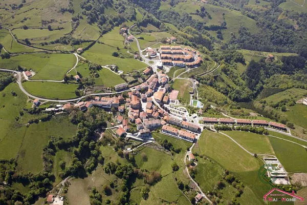 Finca agrícola de 3,6953 ha en venta en Aia, Guipuzcoa