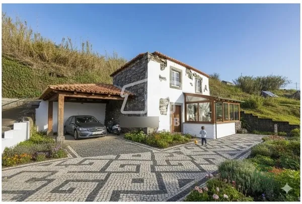 Casa de 0,0435 ha en venta en Arco da calheta, Ilha da madeira