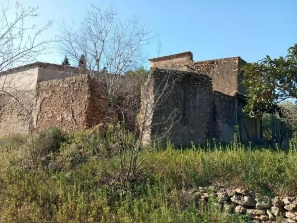 Finca agrícola de 0,005 ha en venta en Masdenverge, Tarragona
