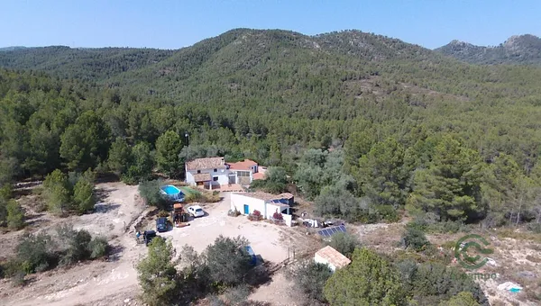 Finca rústica de 35 ha en venta en Tivissa, Tarragona