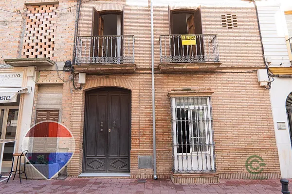 Casa de 0,065 ha en venta en Cadiz, Cadiz