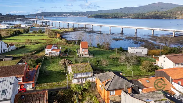 Casa de 0,2584 ha en venta en Noia, A coruña