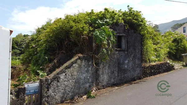 Casa de 0,1004 ha en venta en São roque do pico, Açores